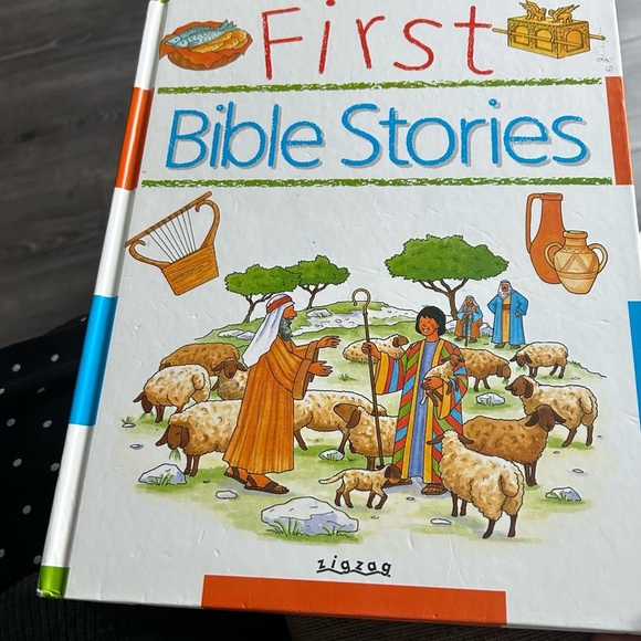 First Bible Stories Hardcover Book 1994 - Picture 1 of 1